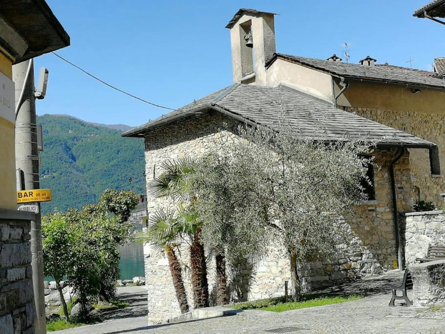 L'Antico Borgo, Un Mix Di Storia E Romanticismo Villa Lierna Bagian luar foto