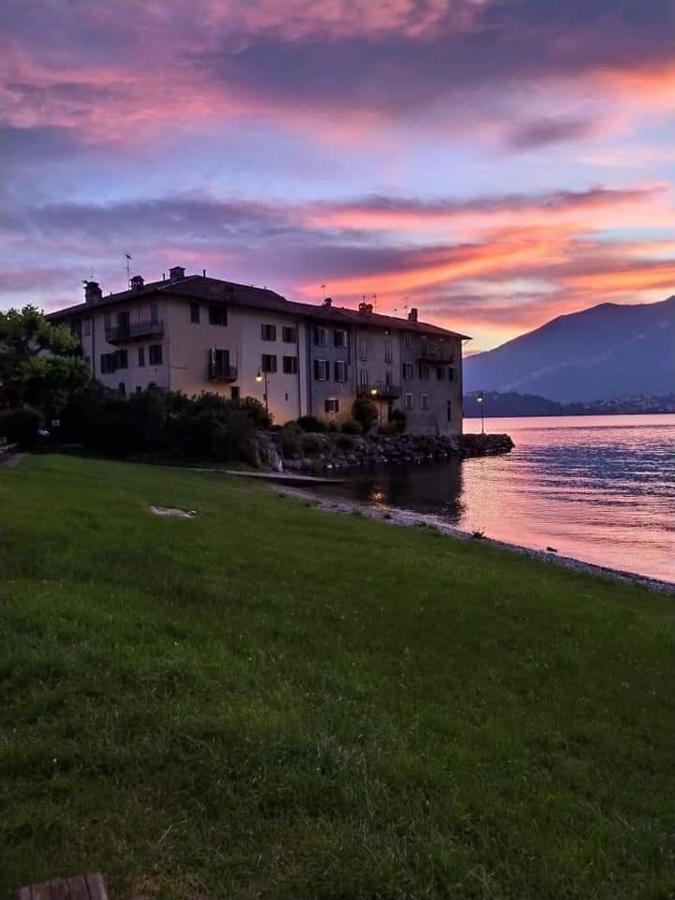 L'Antico Borgo, Un Mix Di Storia E Romanticismo Villa Lierna Bagian luar foto